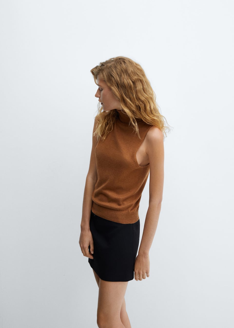 Turtleneck knitted top - Laurel Morgan