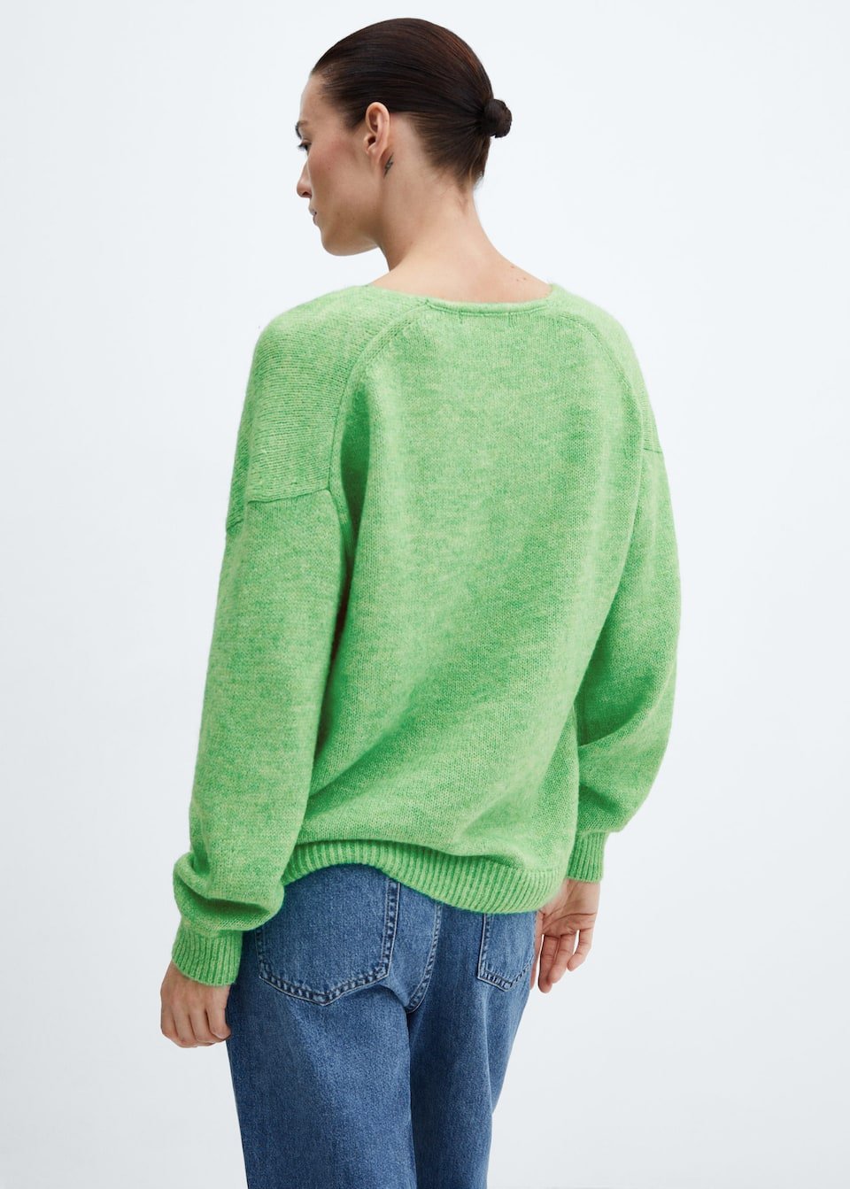 V-neck knit sweater - Laurel Morgan