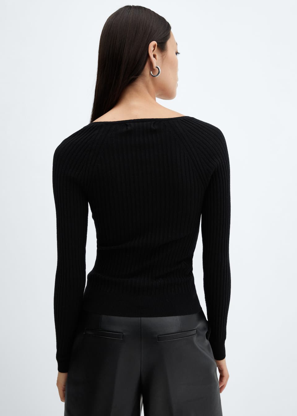 V-neck ribbed knit sweater - Laurel Morgan