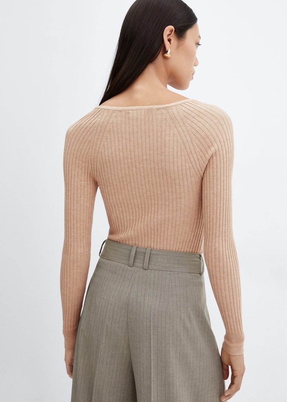 V-neck ribbed knit sweater - Laurel Morgan