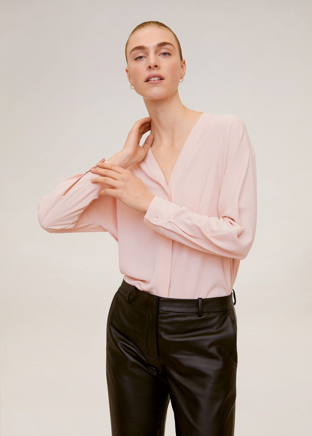 V-neckline blouse - Laurel Morgan