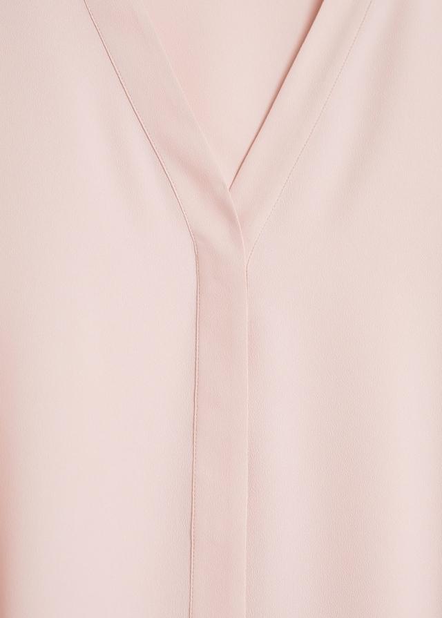 V-neckline blouse - Laurel Morgan