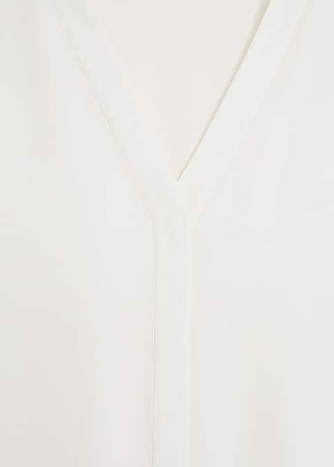 V-neckline blouse - Laurel Morgan