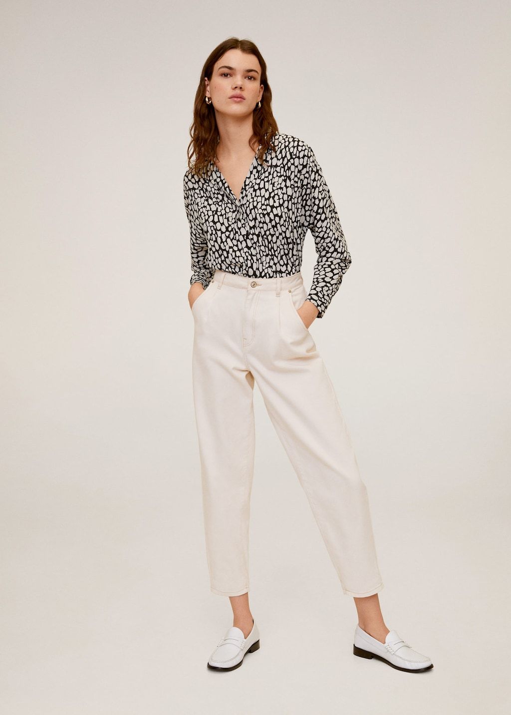 V-neckline blouse - Laurel Morgan